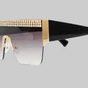 Lunettes de soleil à monture carrée ornée de strass (4 couleurs disponibles !) (Coup de cœur de la boutique B'Luxe Clothing !)