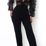 Mono con mangas peplum y top de encaje