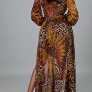 Robe maxi longue à imprimé léopard et fente haute