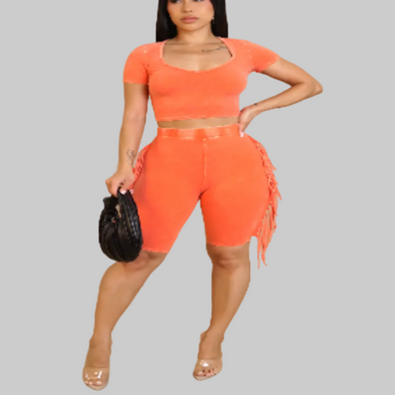 Conjunto de motociclista con flecos adornados y lavado mineral