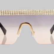 Lunettes de soleil à monture carrée ornée de strass (4 couleurs disponibles !) (Coup de cœur de la boutique B'Luxe Clothing !)