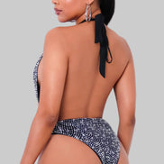 Body con cuello halter y diamantes de imitación
