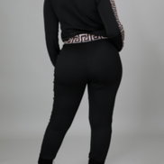 Collection « Géométrique Luxe » - Ensemble de jogging à bordures géométriques