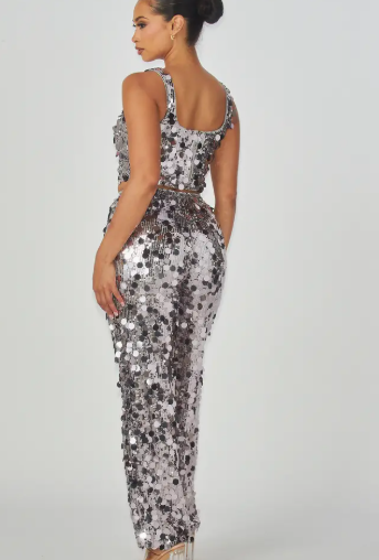 "Viernes fabulosos": Conjunto de camiseta sin mangas y pantalón con lentejuelas (¡el favorito de B'Luxe Clothing Boutique!)