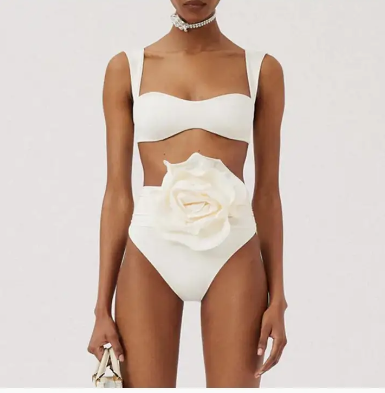 Bikini orné de fleurs « En pleine floraison »